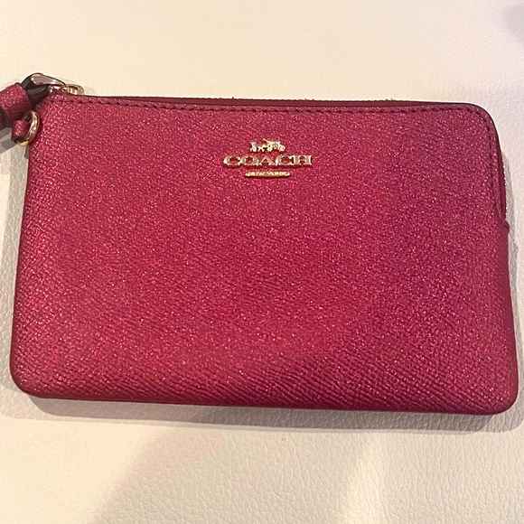 Coach wristlet - Picture 2 of 3